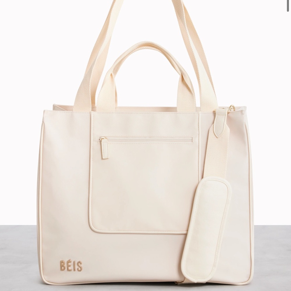 NWT- SOLD OUT Beis East to West Tote in Beige SOLD OUT ONLINE